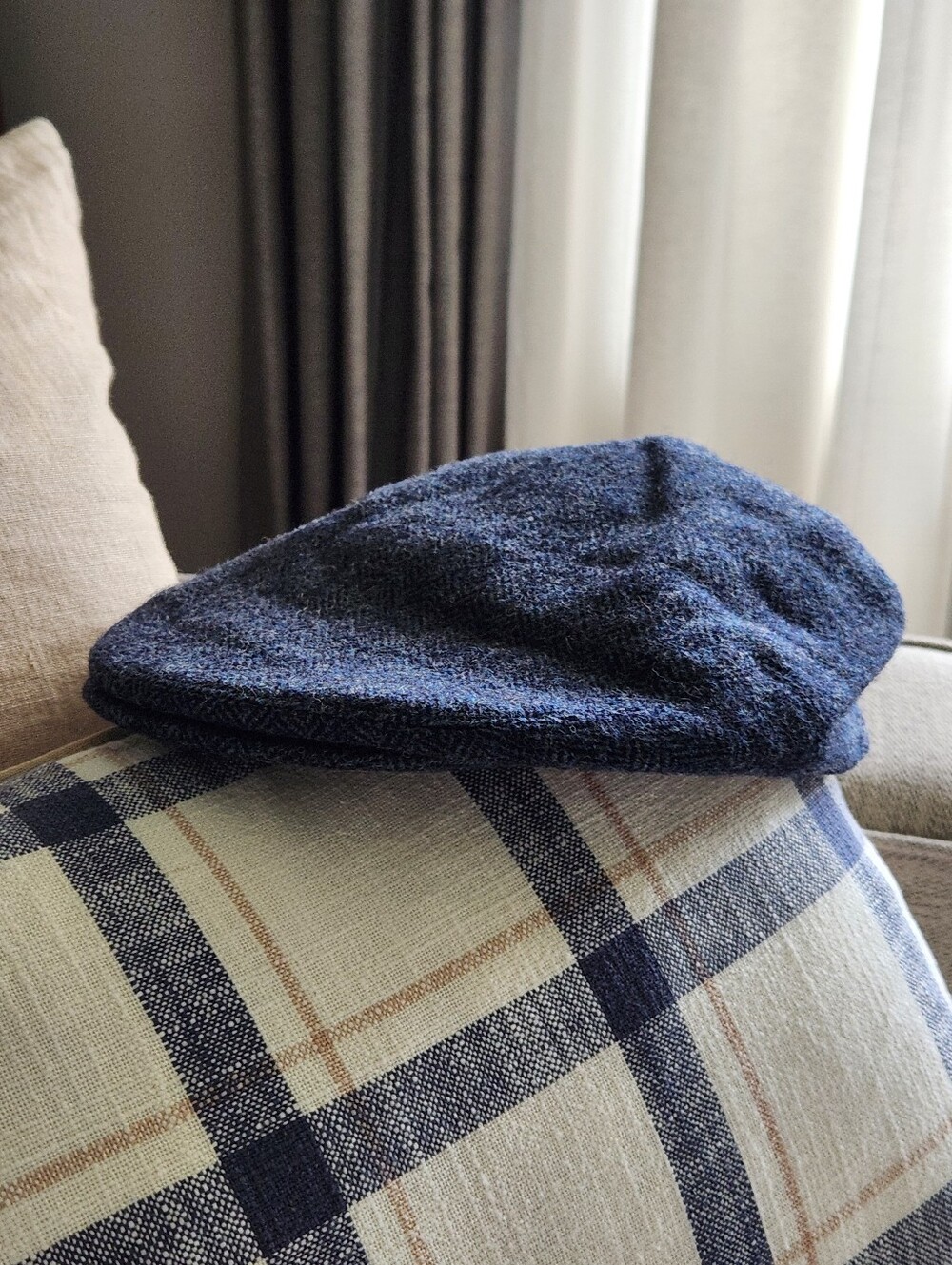 Botvela 100% Wool Classic Navy Pageboy News Boy Herringbone Cap Size Medium